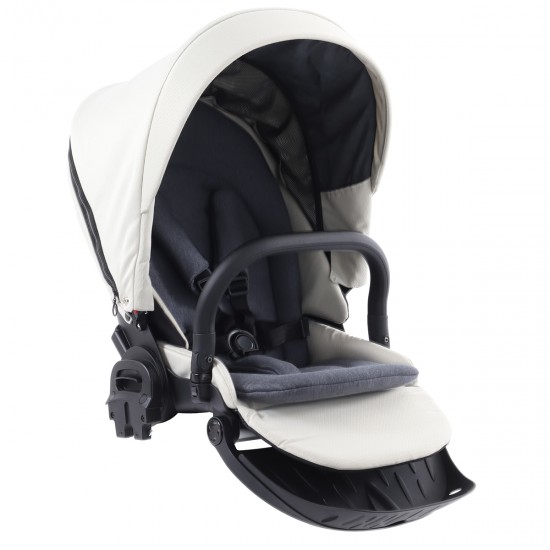 Babystyle prestige cheap cream leather pram